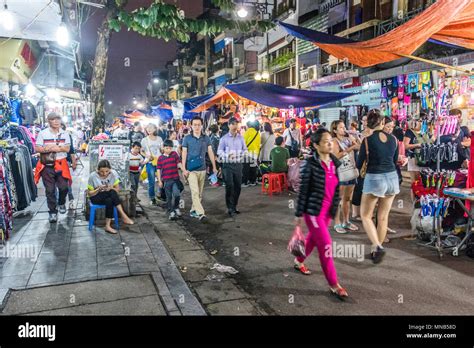 Hanoi night market Vietnam Stock Photo - Alamy