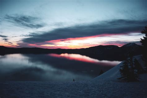 Chasing a Breathtaking Sunrise at Crater Lake - alicexploring