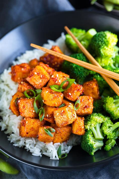 This Sweet and Spicy Sriracha Tofu is fiery, flavorful, and totally ...