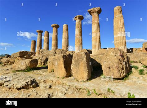 Ancient Greek Temples in Agrigento Sicily Stock Photo - Alamy