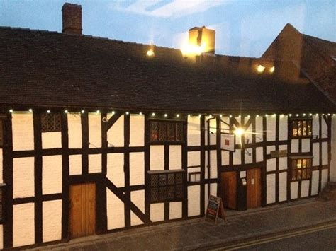 THE CHESHIRE CAT (Nantwich) - Hotel Reviews, Photos & Price Comparison - TripAdvisor