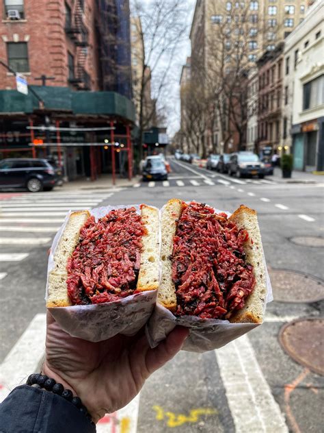 Pastrami sandwich from Pastrami Queen, NYC : r/1000Recetas