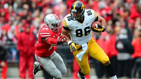 Ohio State vs. Iowa score update: Iowa offense continues to roll, Hawks ...