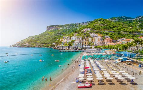 13 Best Beaches in Italy for Families | Celebrity Cruises