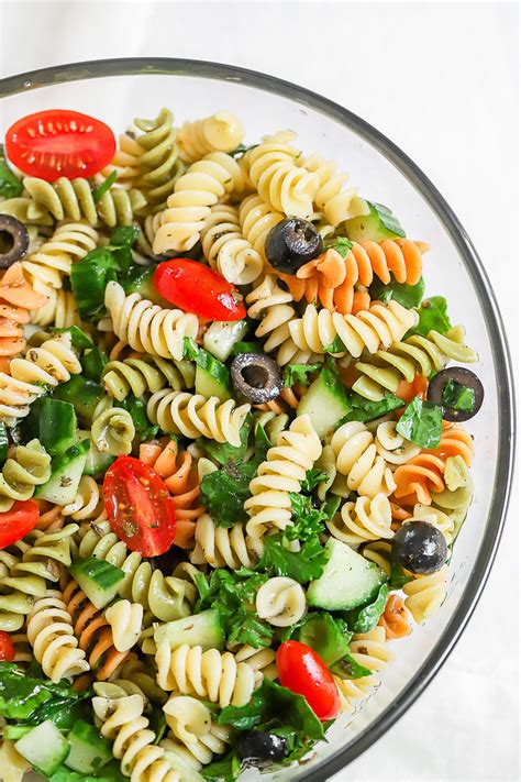 Simple Summer Pasta Salad - Peanut Butter Fingers