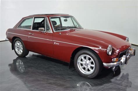 MG MGB GT V8 Coupe Phase IV specs, performance data - FastestLaps.com