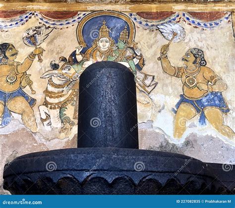 Lord Shiva Linga Statue with Unique Thanjavur Paintings in Historical ...