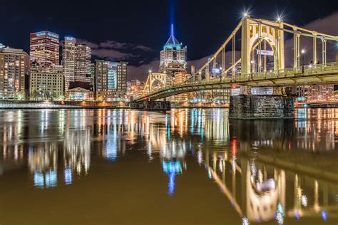 The Roberto Clemente Bridge in Downtown Pittsburgh Roberto Clemente Bridge, Pittsburgh Skyline ...