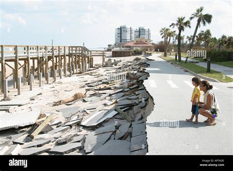 Vero Beach Florida,weather,Hurricane Jeanne damage,wind,storm,weather,destruction,road missing ...