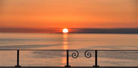 manarola sunset | Sunset, Travel photos, Manarola