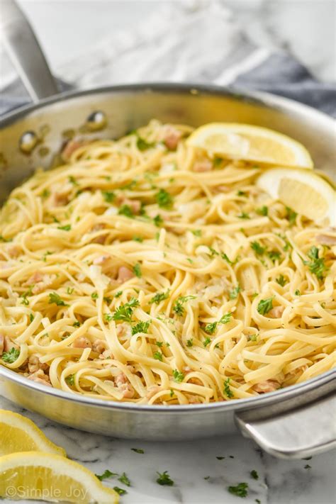 Linguine with Clams - Simple Joy