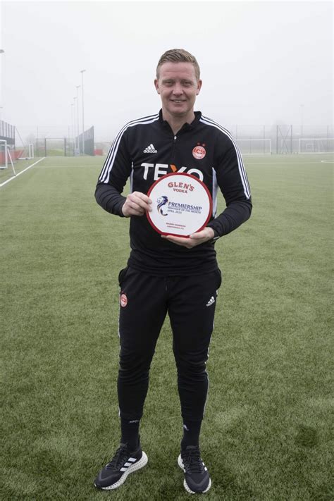 Aberdeen's Barry Robson wins Premiership manager of the month