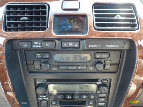 2000 Toyota 4Runner Limited Controls Photos | GTCarLot.com