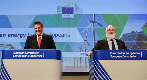 Az új EU-s energiapolitika csapás Paks II.-re - Jávor Benedek blogja