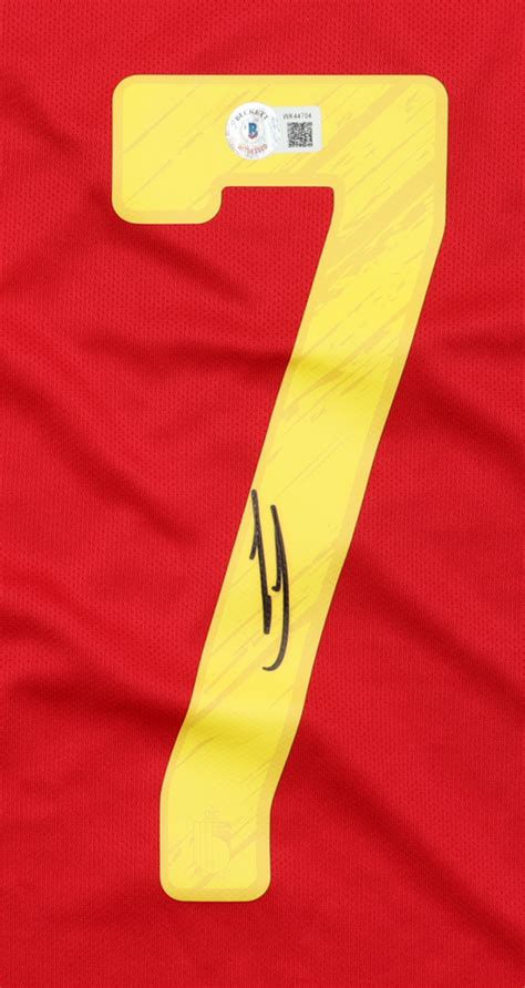 Kevin De Bruyne Signed Jersey (Beckett) | Pristine Auction