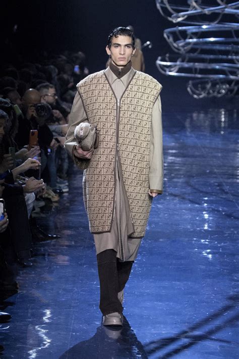 Fendi Men’s Fall/Winter 2023 Collection is a Night at the Disco