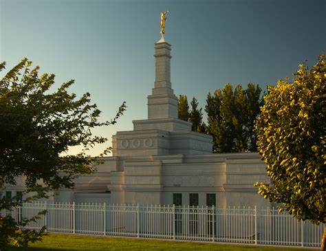 Bismarck North Dakota Temple Photograph Gallery | ChurchofJesusChristTemples.org