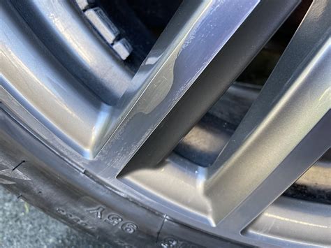 Alloys damaged any ideas what’s happening here? | BMW Forums : BimmerForums