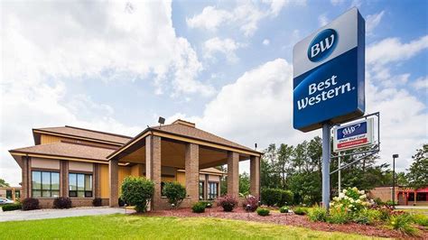 BEST WESTERN AMBASSADOR INN & SUITES $62 ($̶7̶2̶) - Updated 2023 Prices & Hotel Reviews ...