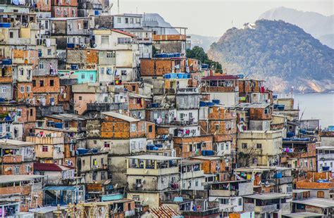 Introducir 50+ imagen casas de brasil favelas - Abzlocal.mx