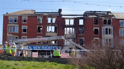 Blackpool fire: Arson arrests after hotel blaze - BBC News