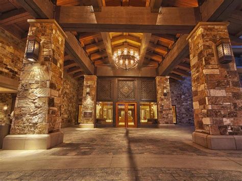 Papa John's Founder Lists Park City Penthouse - Business Insider