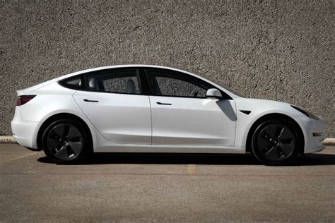 2023 Tesla Model 3 Standard Range Plus RWD - Find My Electric