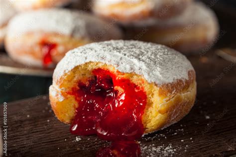 Paczki Day – Paris Bakery