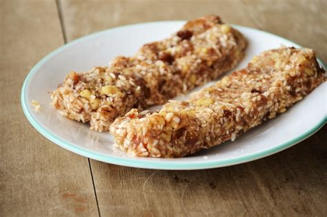 Coconut Date Bars Recipe (Yum Yum!) - DrJockers.com