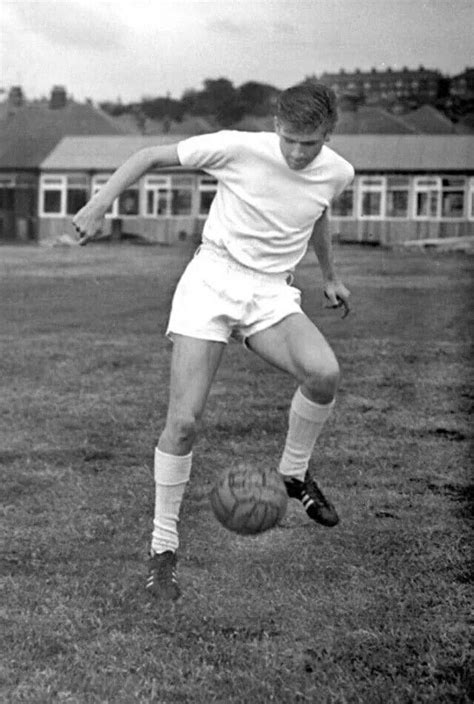 Norman Hunter | Leeds united fc, Leeds united, Leeds