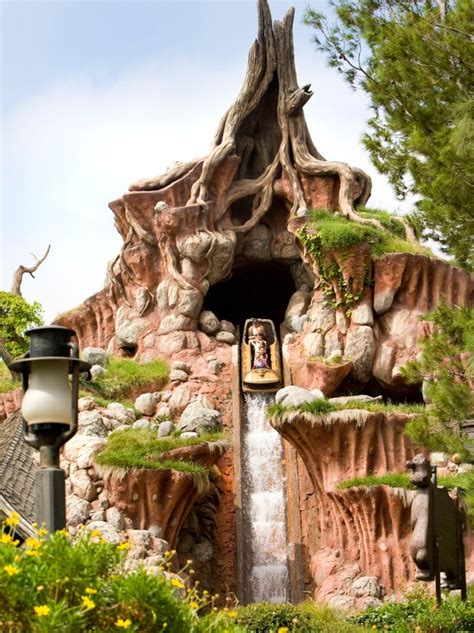 Splash Mountain Disneyland - Popular Century