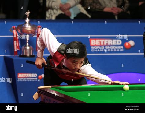 Snooker world championship trophy hi-res stock photography and images ...