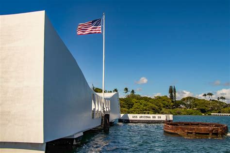 USS Arizona Memorial - Pearl Harbor National Memorial