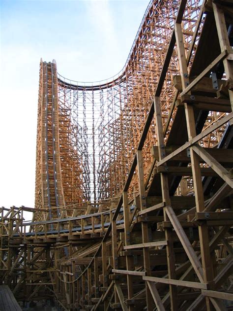 El Toro photo from Six Flags Great Adventure - CoasterBuzz