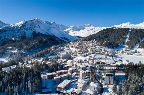 Winter in Arosa Luftbild - Luftbilderschweiz.ch