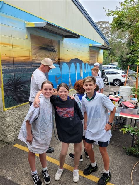 Art shines with new school mural! – Coolum Advertiser