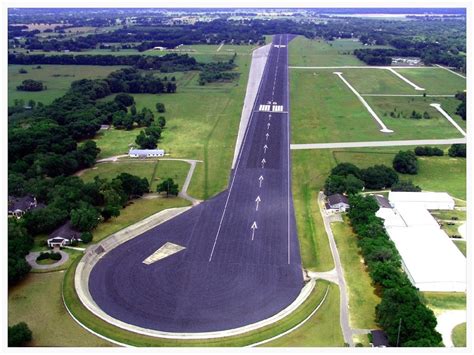 For sale: Florida airpark with longest private runway in the U.S. — General Aviation News