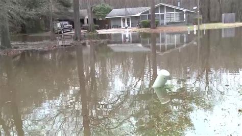 Pearl River flooding: Mississippi governor declares emergency as water ...