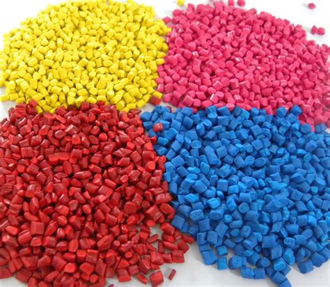 Colourful Plastic Granules Manufacturers Delhi