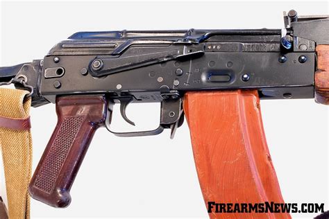 The Early Pattern Soviet 5.45x39mm AKS-74 Assault Rifle - Firearms News