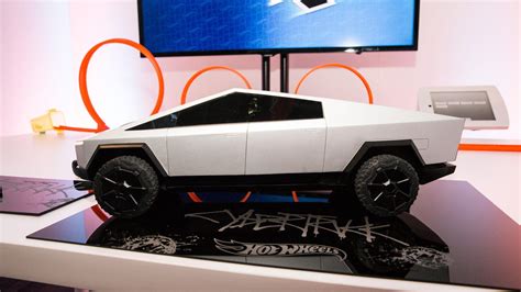 Tesla Cybertruck Hot Wheels is so realistic it's even delayed - CNET