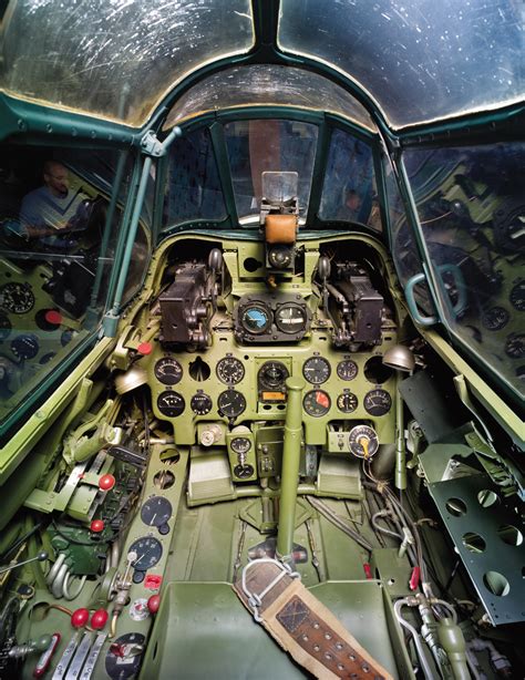 Mitsubishi A6M5 Reisen Cockpit. A Late Model "Zero" : r/WWIIplanes