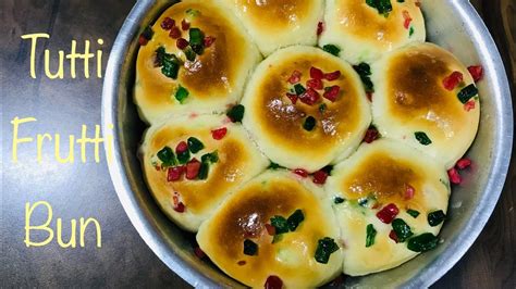 Tutti Frutti Sweet Bun/ Fruit Bun Recipe/Mini Sweet Bun Recipe/Bread Recipe/ टूटी फ़्रूटी बन ...