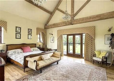 Secluded cottage comes with stunning views of the Atherstone countryside - Business Live