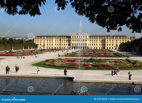 Schonbrunn gardens editorial image. Image of classical - 21673235