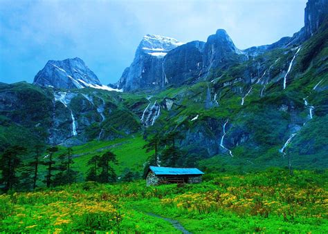 Masaüstü : Ağaçlar, Manzara, Dağlar, şelale, yeşil, Sarı, mavi, Karlı ...