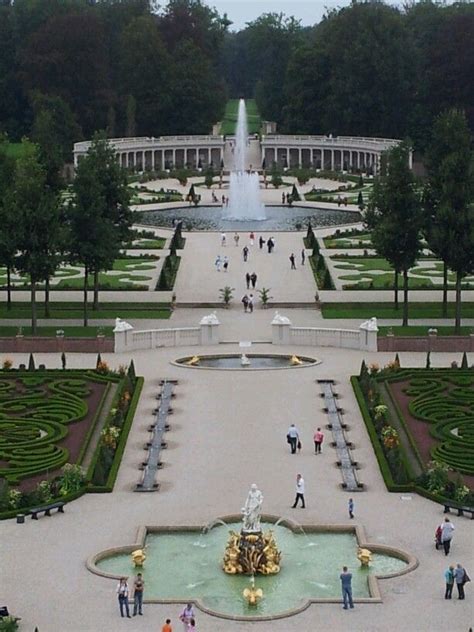 Palace Het Loo, The Netherlands, the gardens seen from the roof. | Kasteel, Nederland, Paleizen