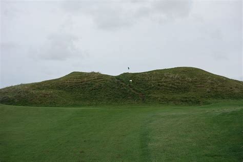 Lahinch Golf Club (Lahinch, Co. Clare) | GolfCourseGurus