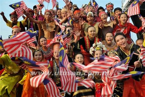 PENGAJIAN MALAYSIA: BAB 5 : KEMASYARAKATAN DAN PERPADUAN