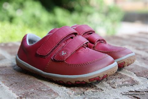 VivoBarefoot Rooty Kids Minimalist Shoe Review – Birthday Shoes – Toe Shoes, Barefoot or ...